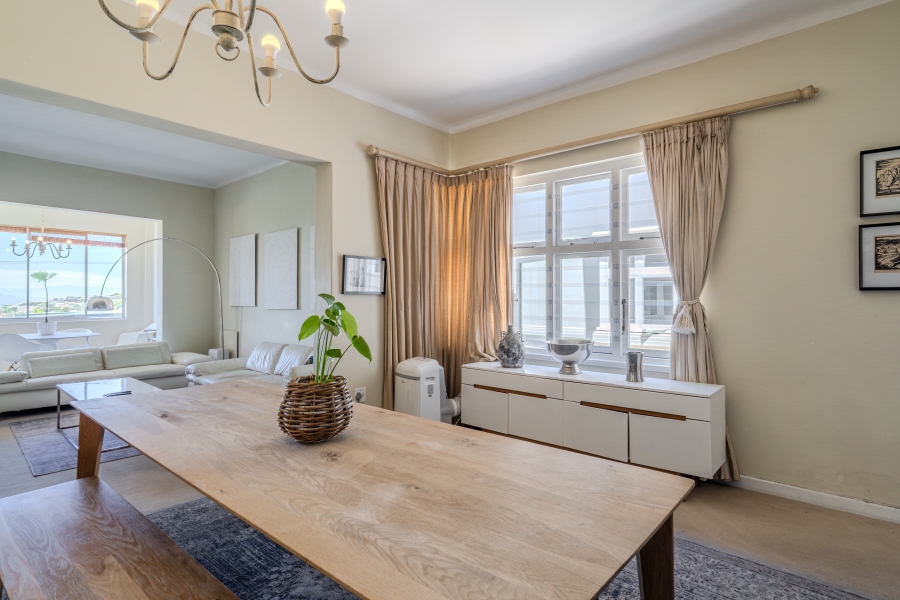 3 Bedroom Property for Sale in Oranjezicht Western Cape